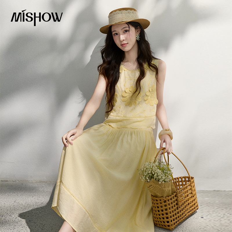 MISHOW French Floral Embroider - Embroidery Blouse ulasan dan harga