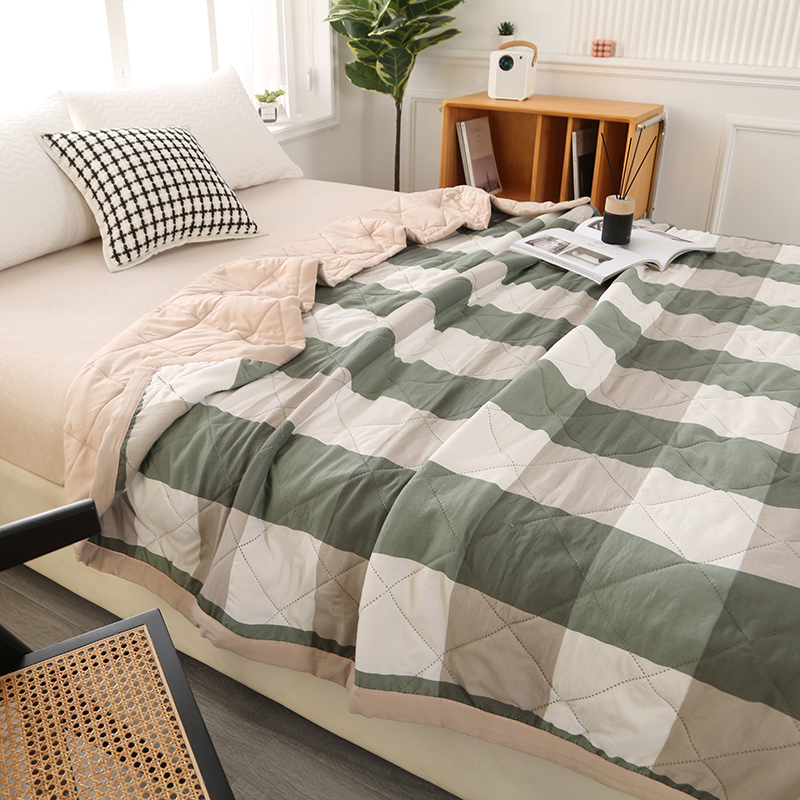 A solid color spring/summer wa - Embroidery Quilt Cover ulasan dan harga