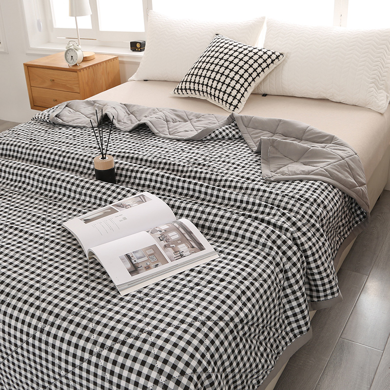 A solid color spring/summer wa - Embroidery Quilt Cover ulasan dan harga