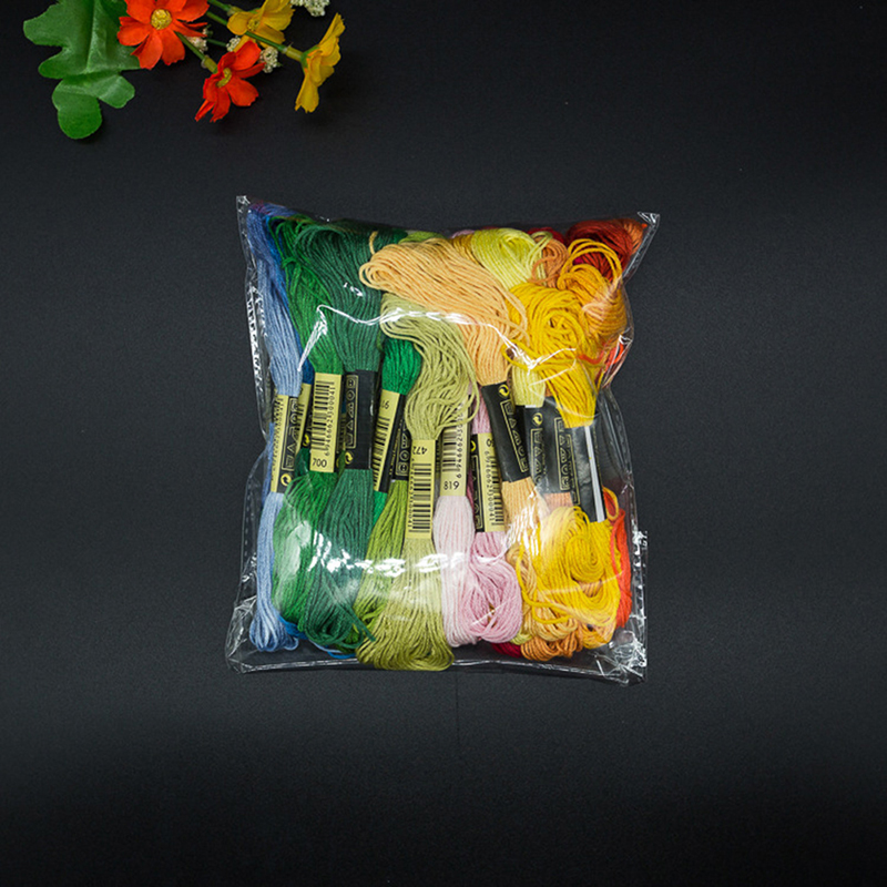 C 24/100/50 Multicolor Cross   - Embroidery Computer ulasan dan harga
